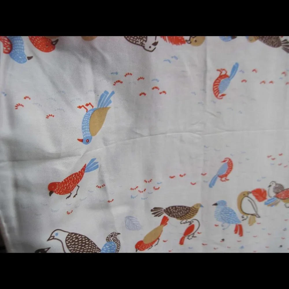 Echo 100% Silk ? Pheasant Birds Harvest Colors Themed Scarf Shawl Handkerchief - Picture 4 of 12
